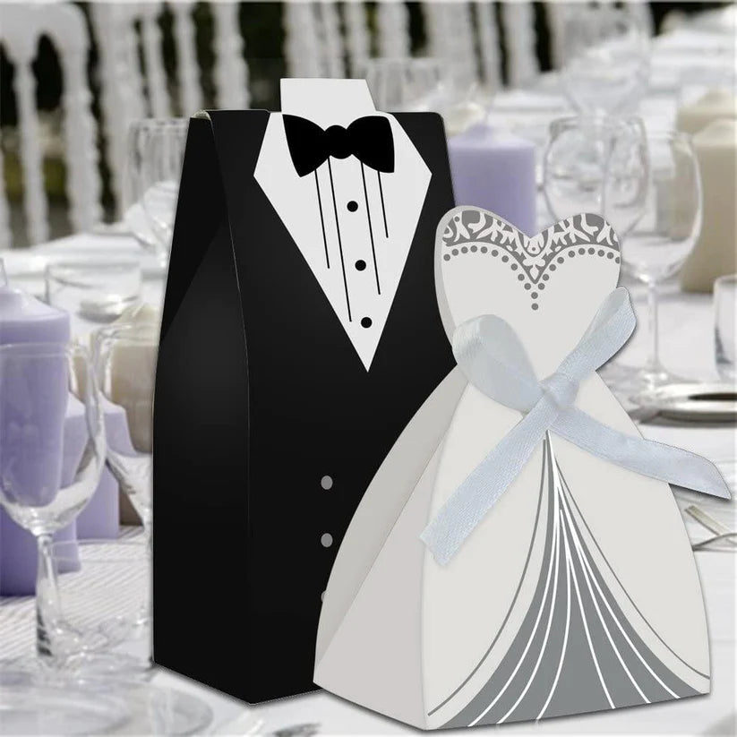 100pcs Party Wedding Favor Dress & Tuxedo Bride and favor Boxes