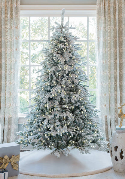 Realistic Trending Artificial Christmas Tree