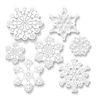 Die-Cut Plastic Snowflakes (7 Per pack)